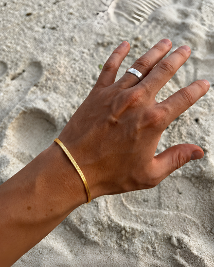 Vipera Bracelet Gold