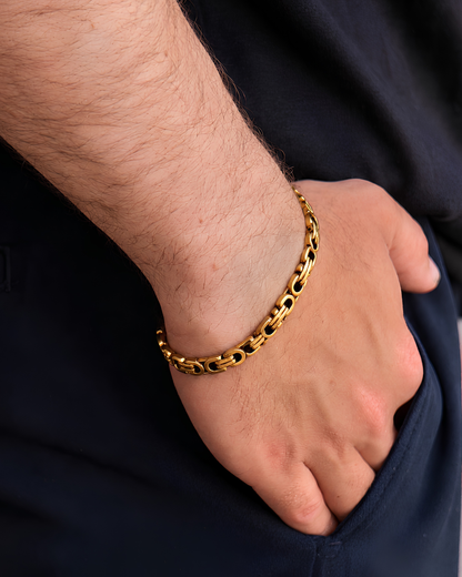 Monarch Bracelet Gold